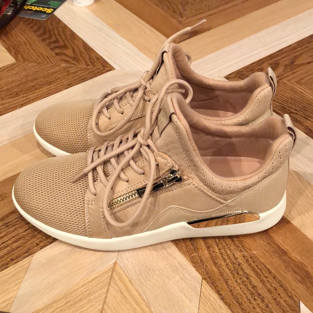 Aldo Sneakers Size 6.5 BRAND NEW
